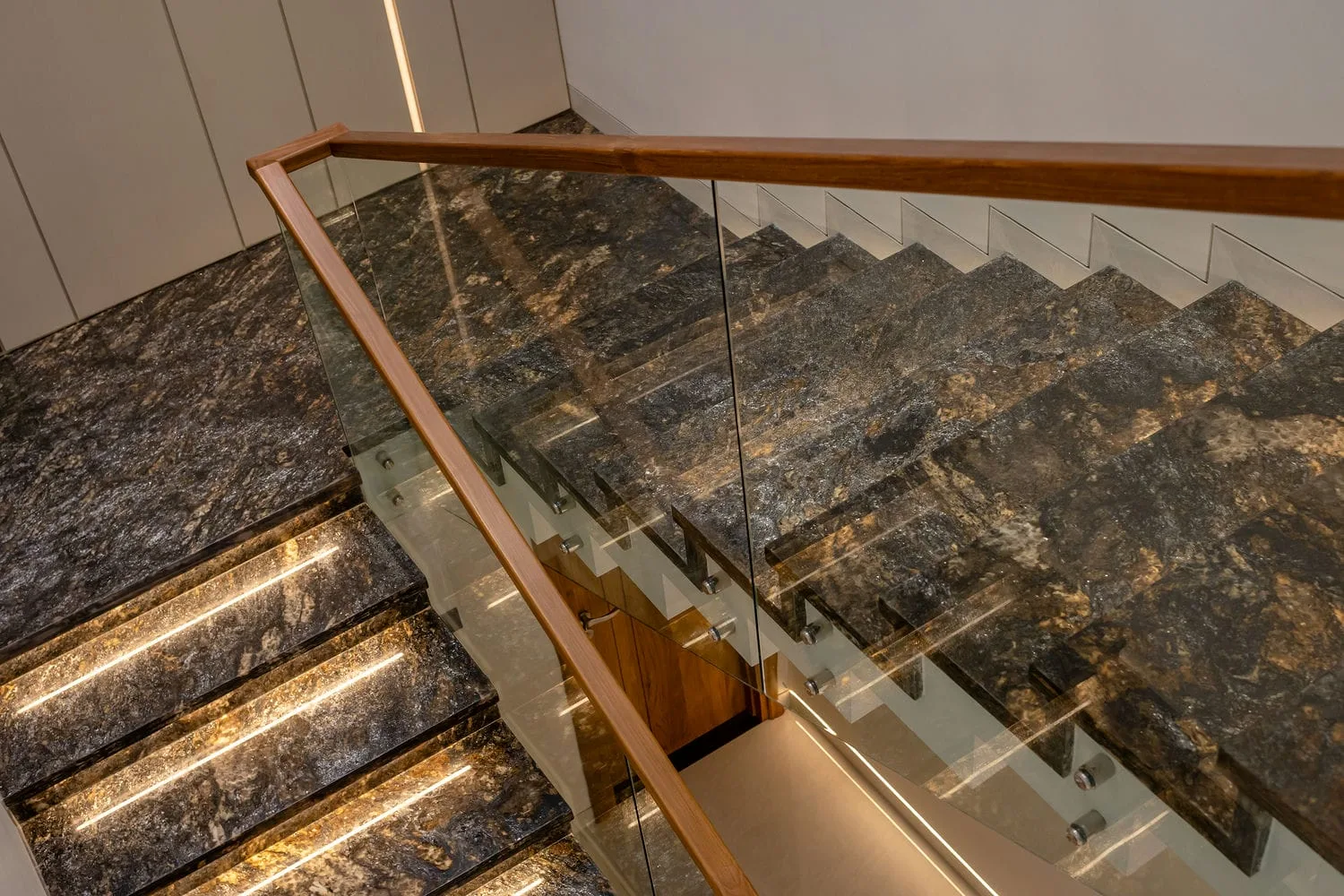 befit house_stairs