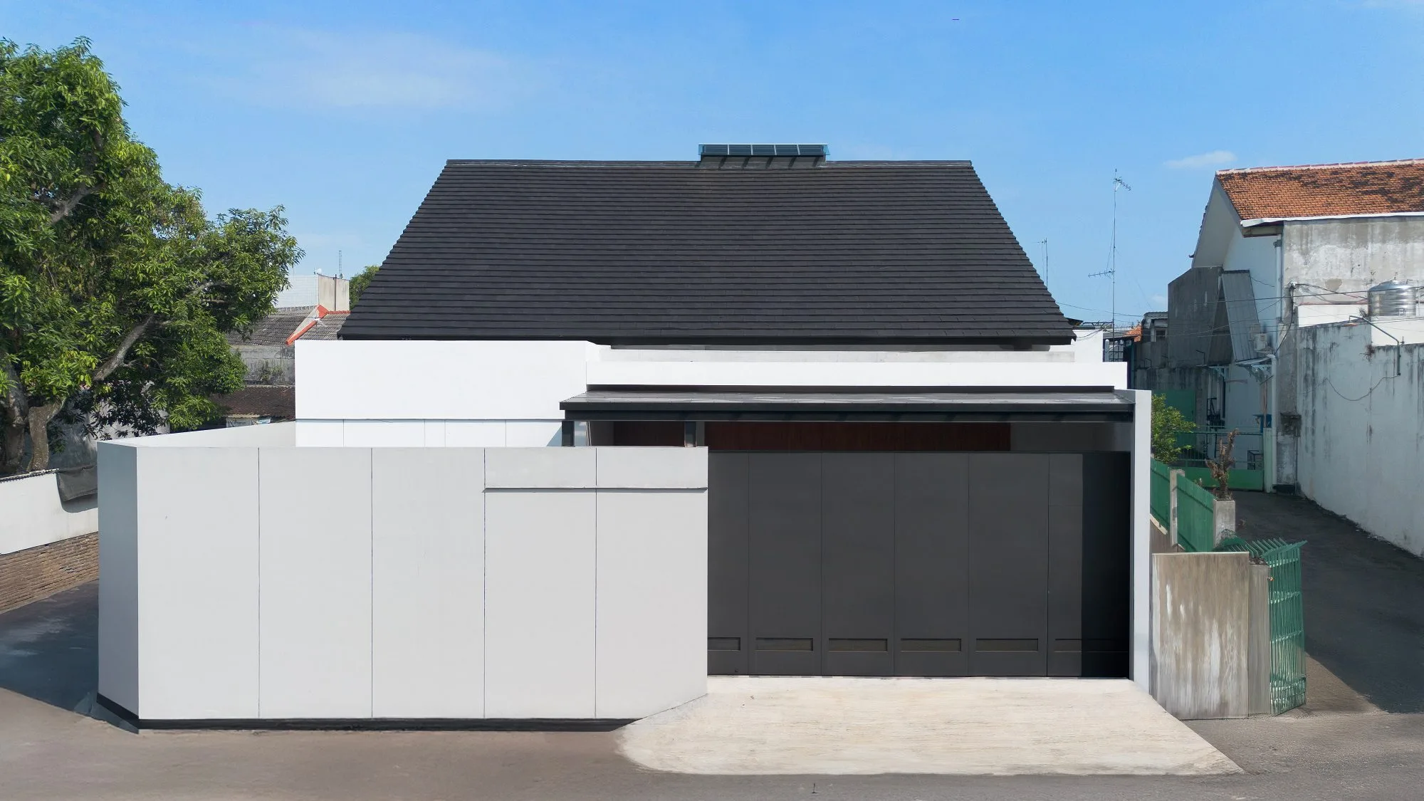 Flow House – Minimalist, Elegance, & Serene