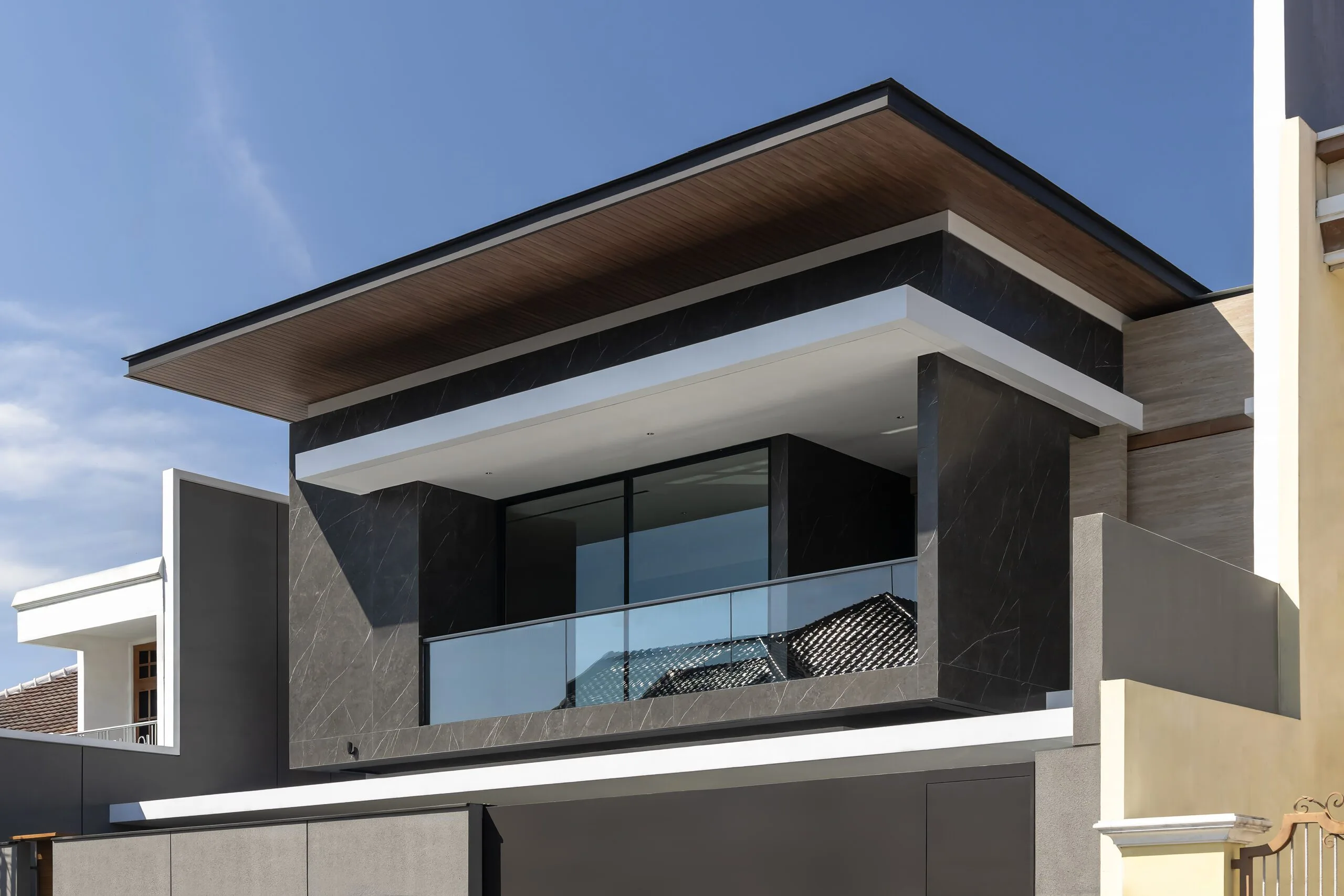 Zen Austerity – Modern Luxury House with a Touch of Japandi